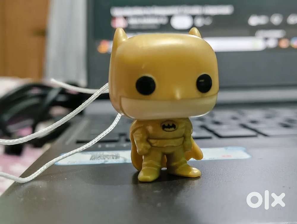 Kinder Joy: Golden batman limited edition