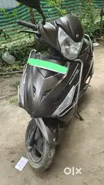 We just sale maestro edge 125 very good condition no problem