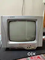 Vintage Small TV for Sale - Perfect for Collectors! Working