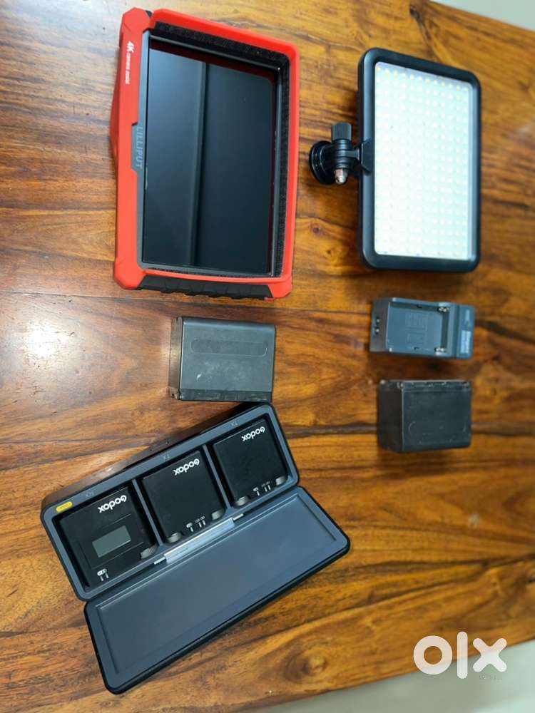 Godox mic , Lilliput monitor camera bag