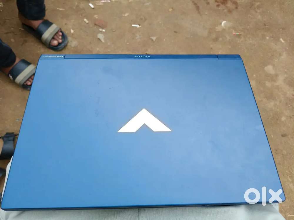 Hp victus i5 8/512 4gb graphics card