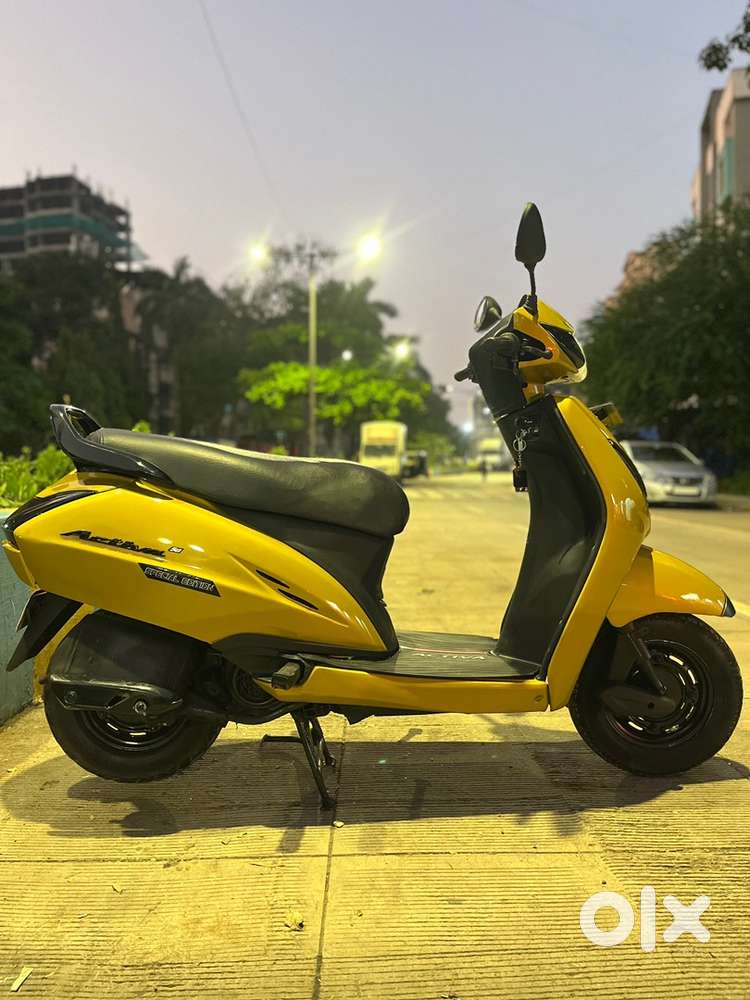 Honda Activa 5G (Special Edition) Model 2018 Only 13800kms Urgent Sell