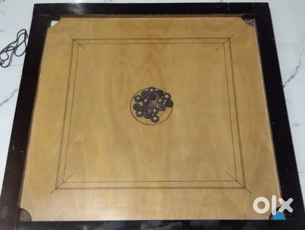 Used Carrom Board for Sale – With Coins & Striker  ₹12,000