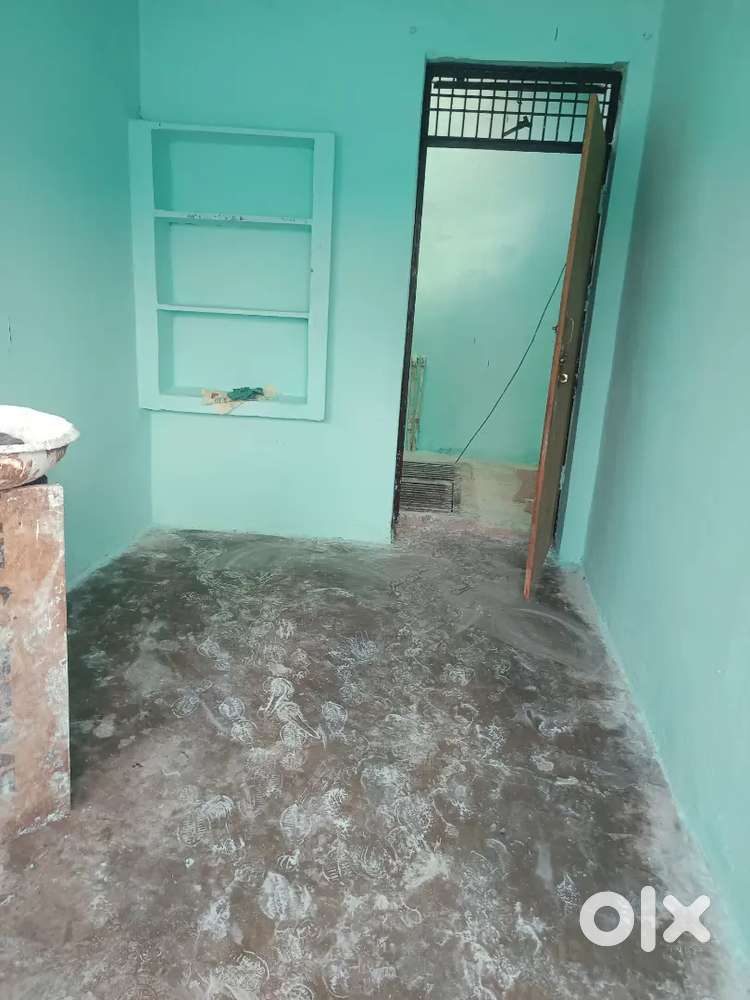 One room kitchen bathroom first floor speret