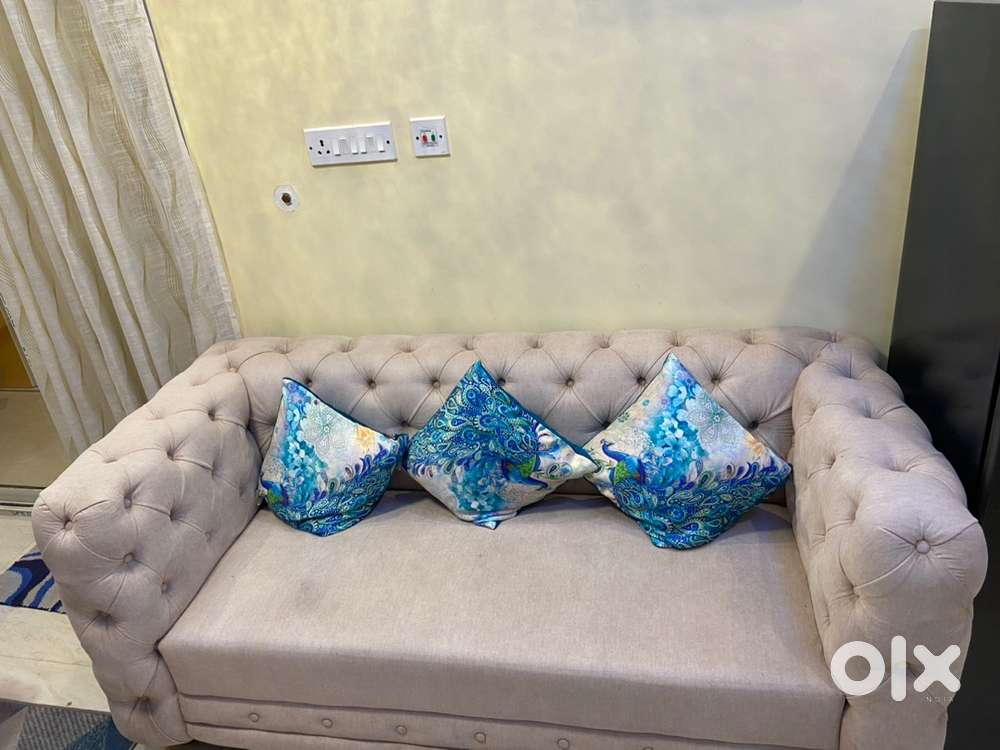 Brand New 3 Seater Sofa in Optimum Condition