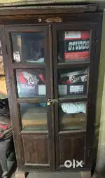 Wooden Shelf in good condition.