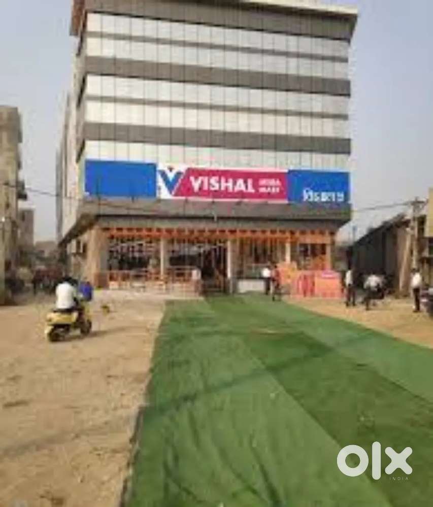 Urgently requirements 80 candidate fresher vishal mega mart 10th 12th