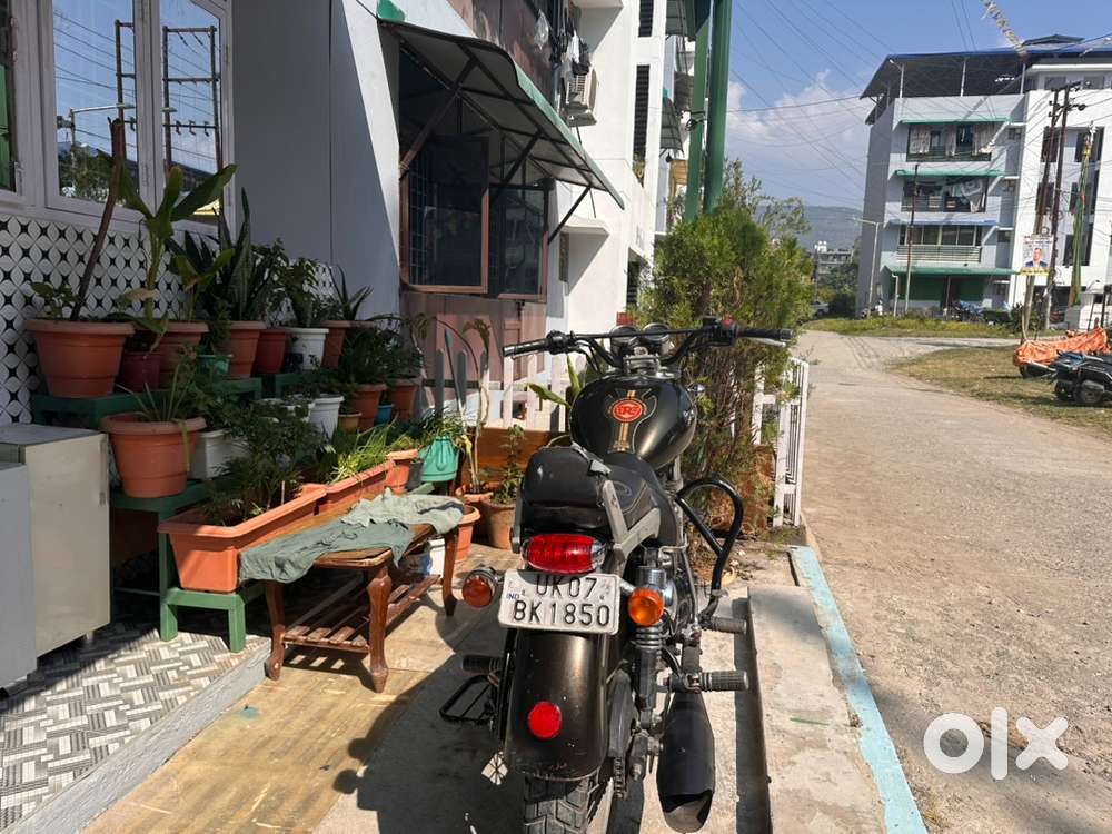 -Gives good mileage  and well maintained