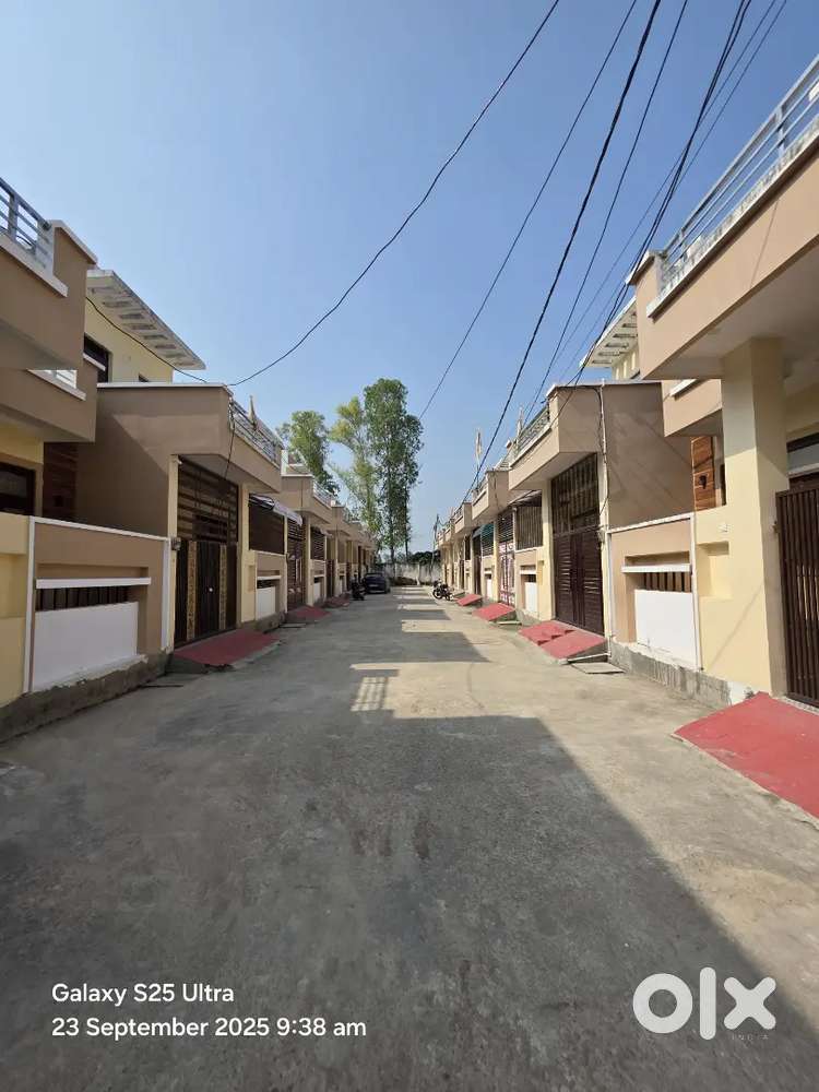 सबसे प्राइम लोकेशन में बना हुआ मकान सीतापुर रोड पर तुरंत कब्जा