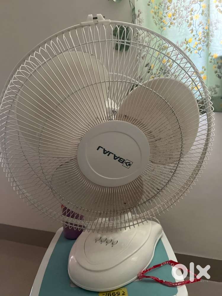 Table fan bajaj