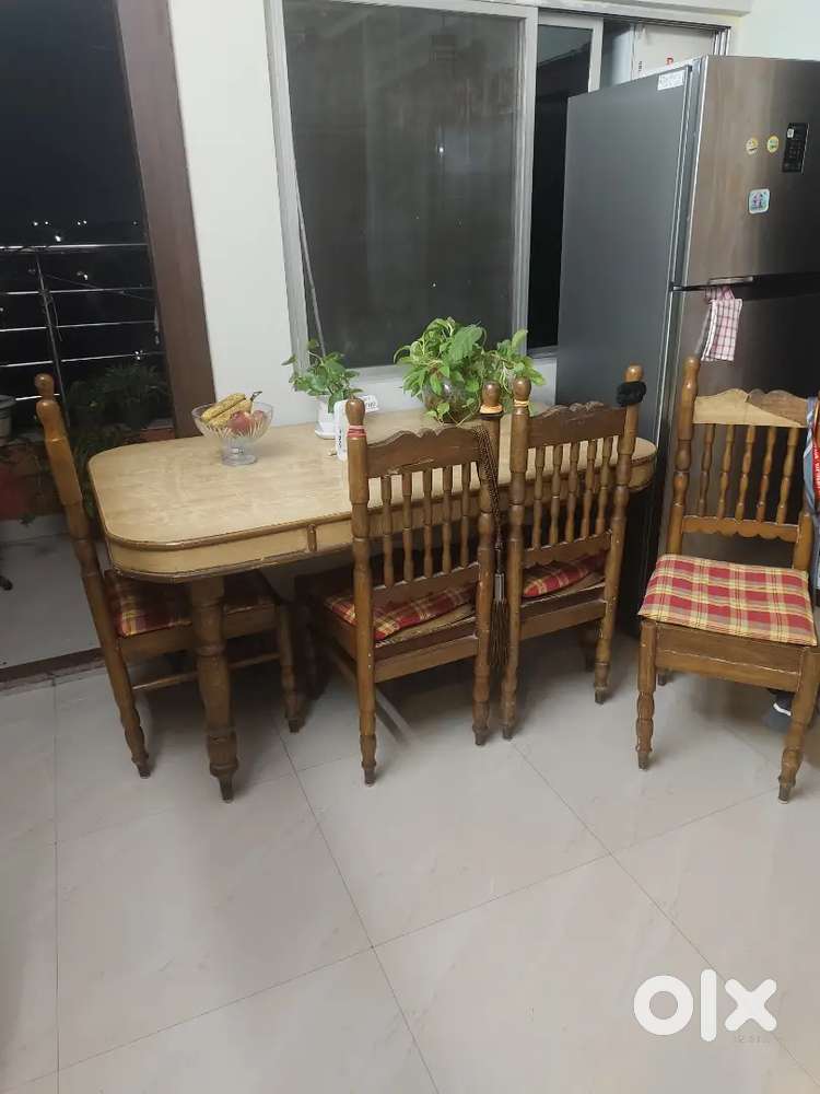 TEAK WOOD 4seater Dining Table