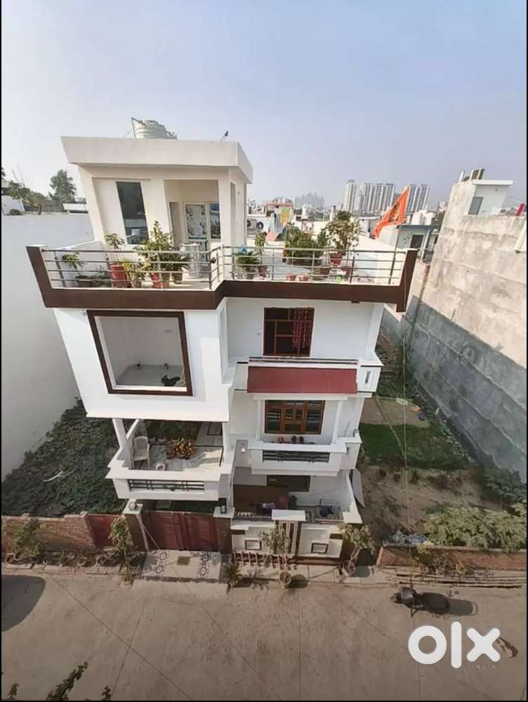 Need a female room mate only