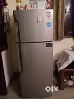 Samsung Refrigerator for Sale – Frost-Free, Works Perfectly.