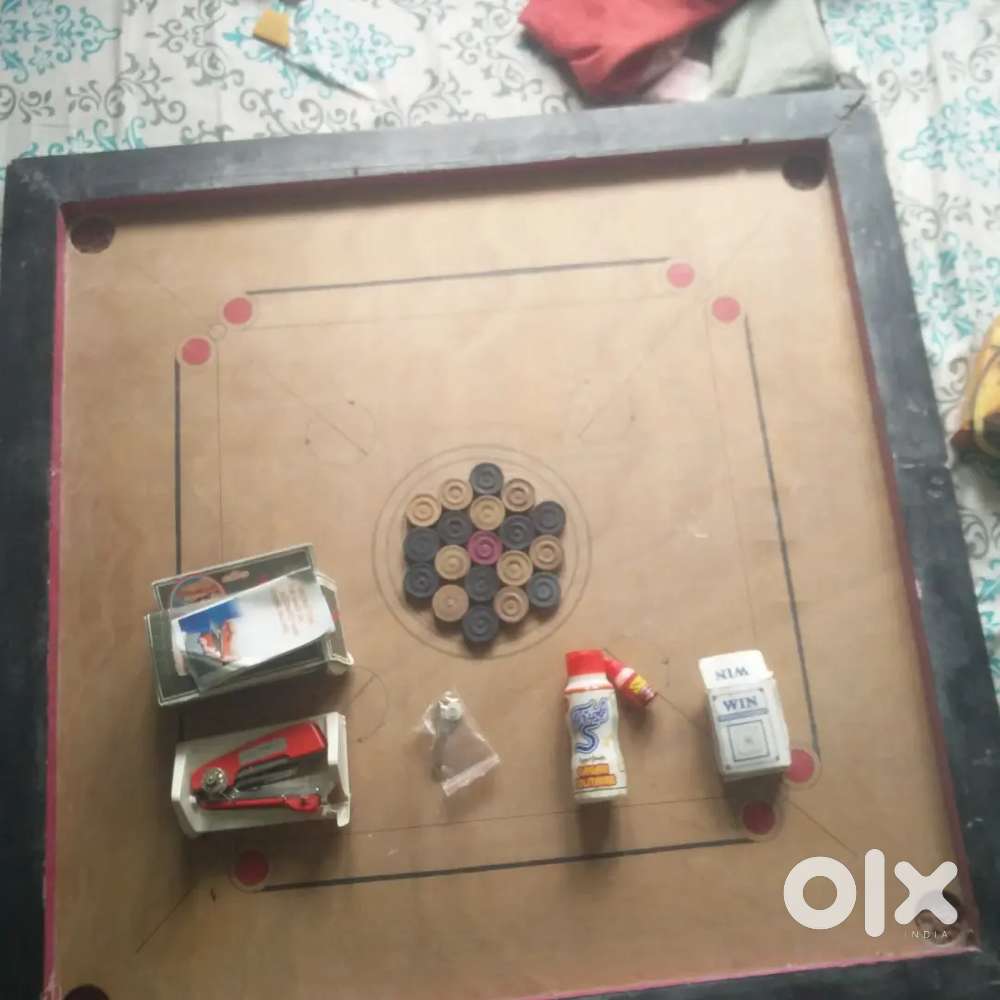 Hand suing machine and carrom board ..slate free