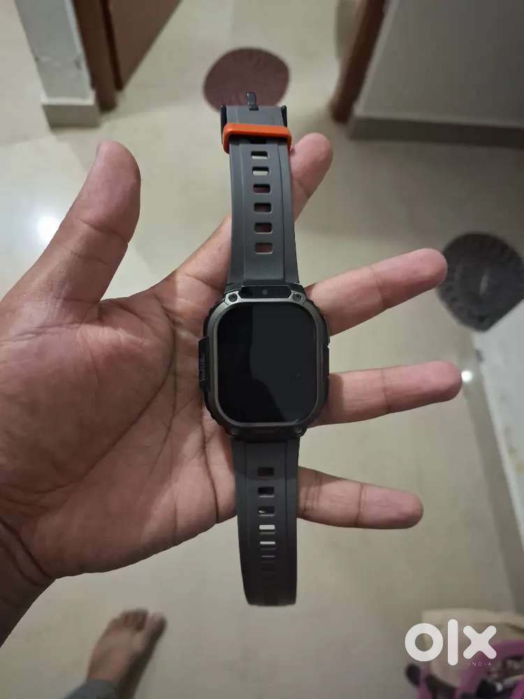 Fireboltt clickk smartwatch