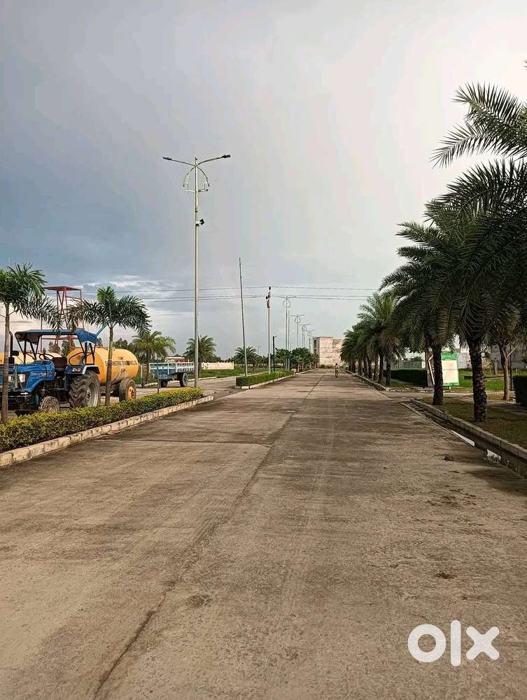 लखनऊ सीतापुर रोड बीकेटी के निकट प्लॉट रिंग रोड के पास