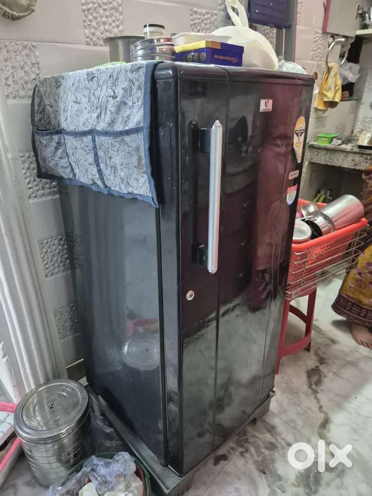 Videocon Single Door Fridge 190 L