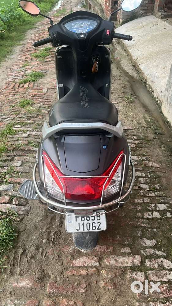 Activa deluxe 110 with LED light