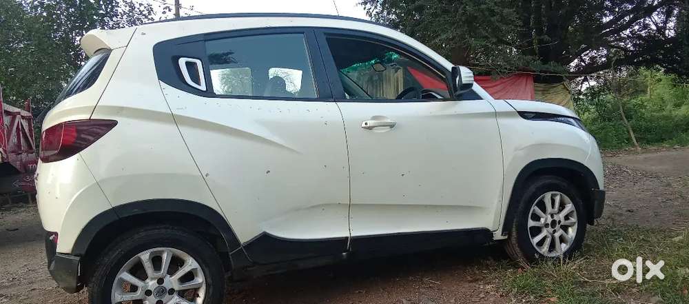 Mahindra KUV100 NXT 2017