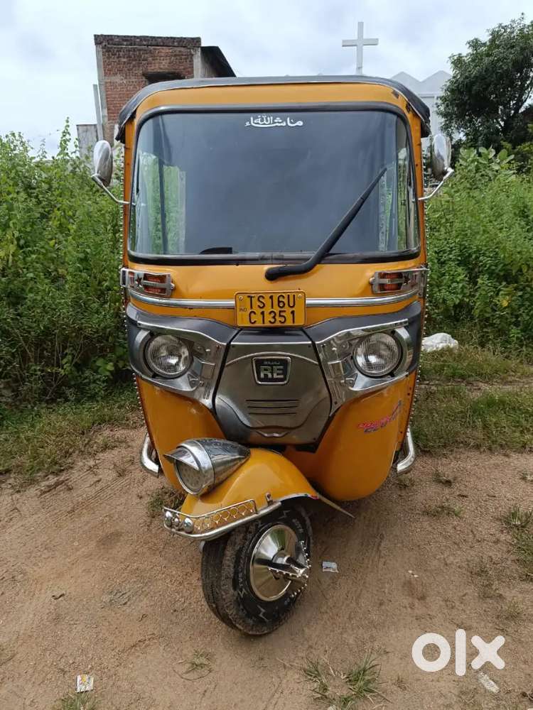 Bajaj Auto BS 4