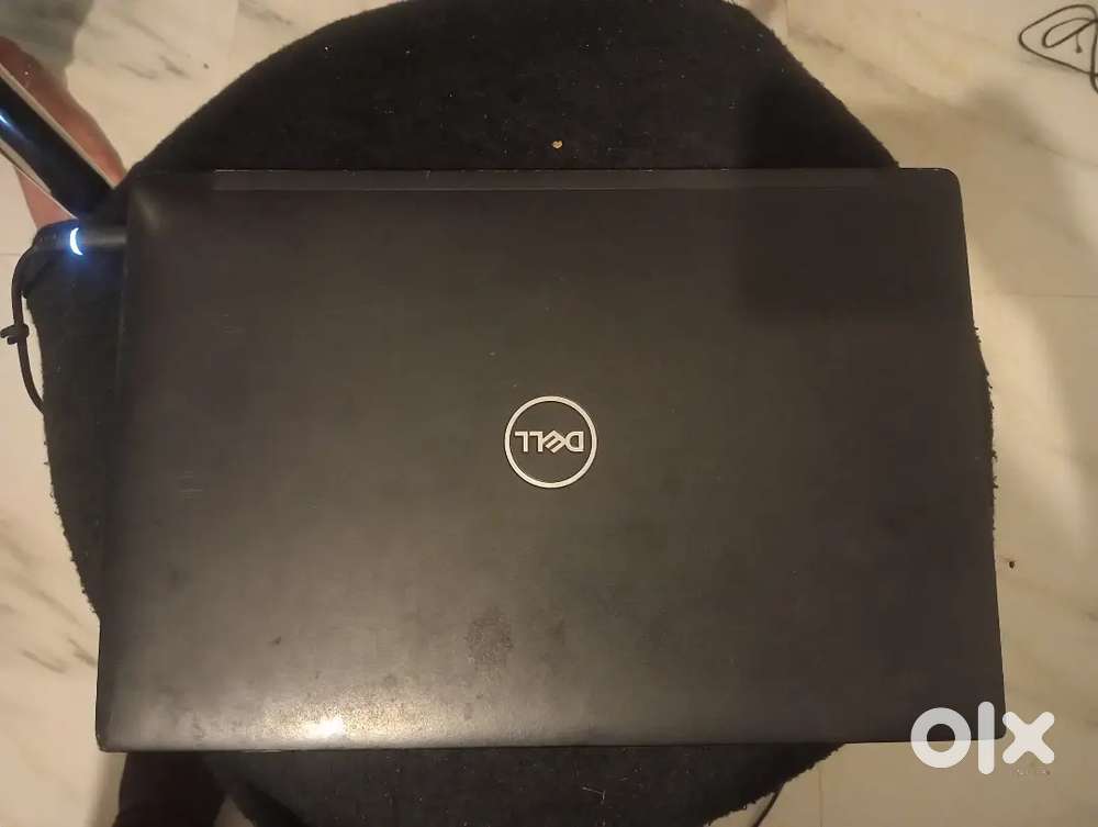 Dell i5 th gen 8gb ram 256gb SSD usb c dispale