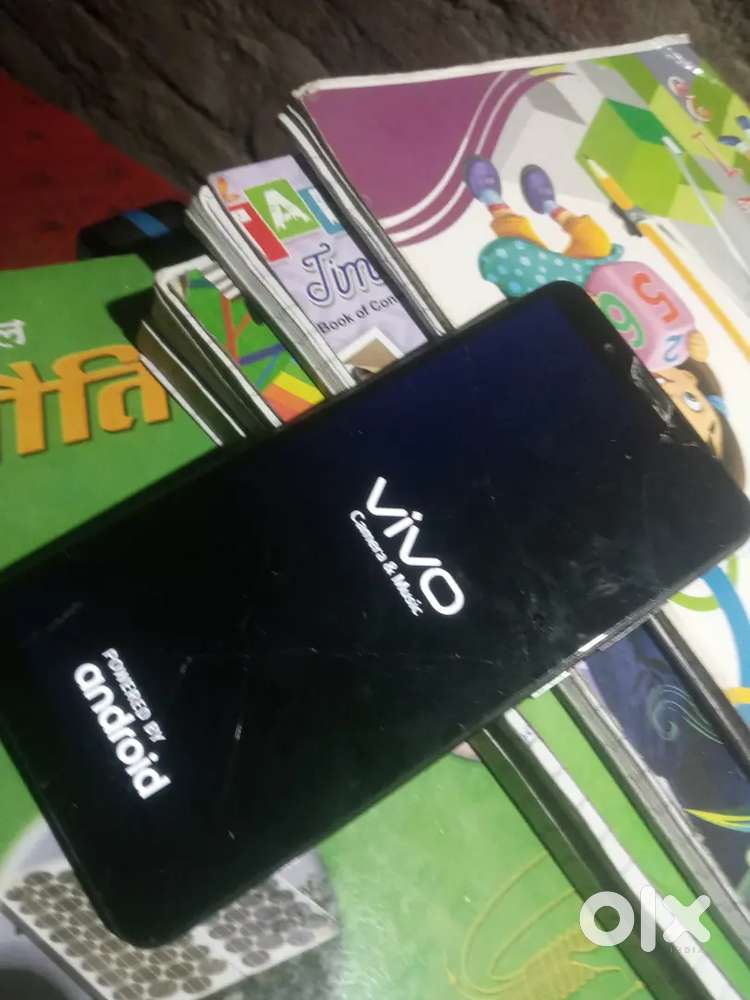 Vivo ka phone hai 2 GB ram 16gb stroge