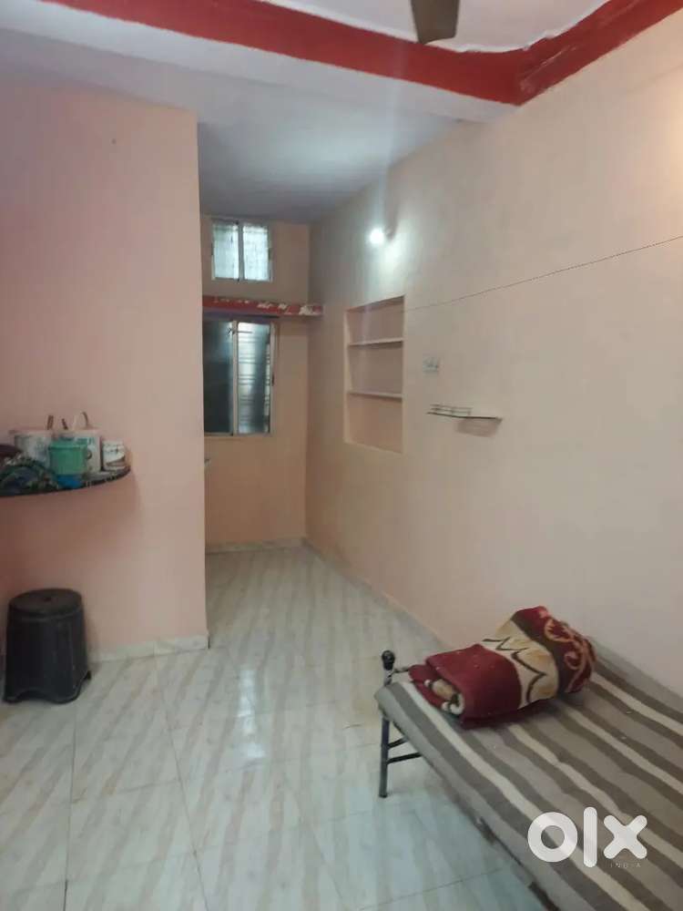 Single Room Available for Bachelor's only