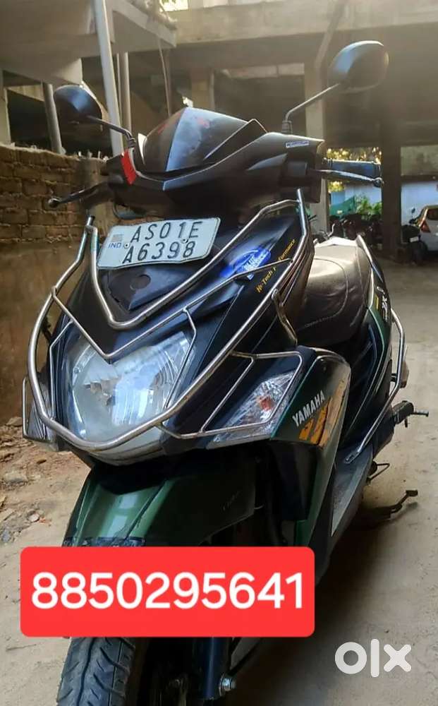 Yamaha Ray ZR is on showroom condition. Bit negotiable