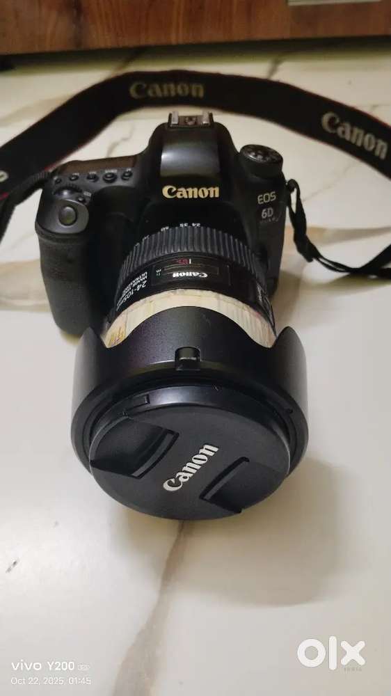 Canon 6D Mark‼️ camera and 24-105 lens usm with charger Good condition