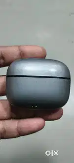Boult earbuds 4 months old