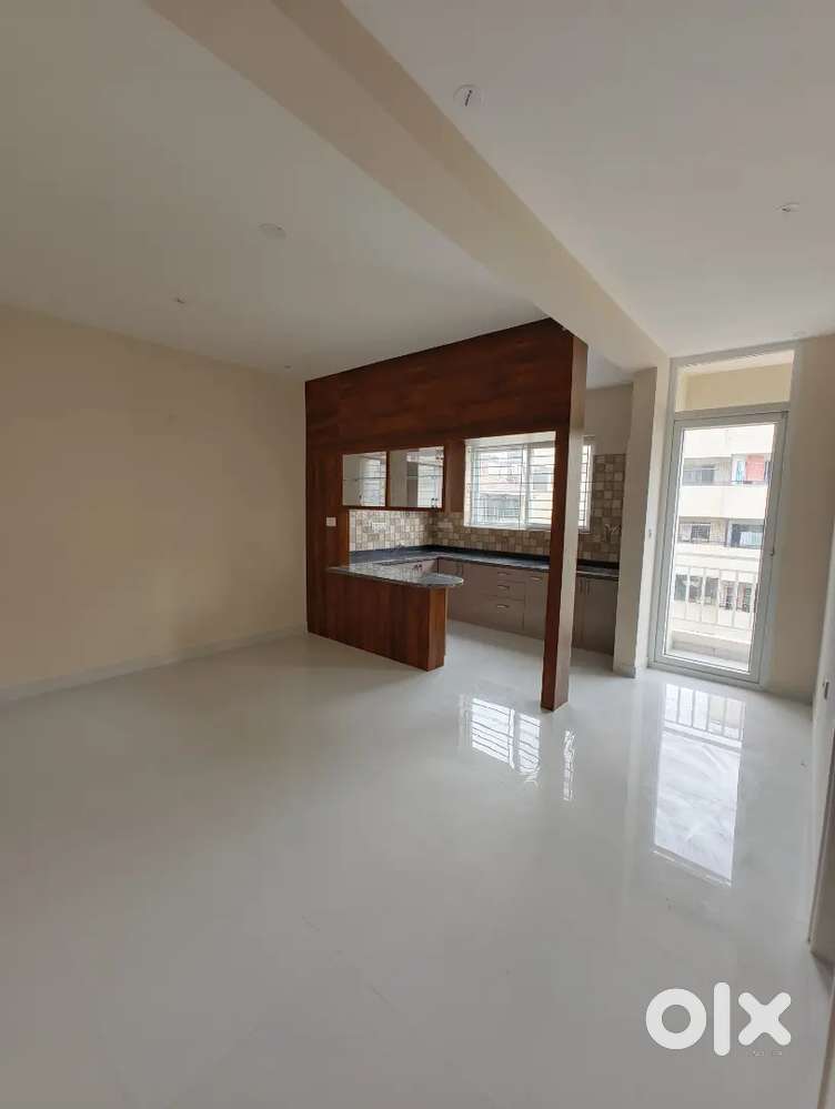 1 BHK SEMI FURNISHED FLAT