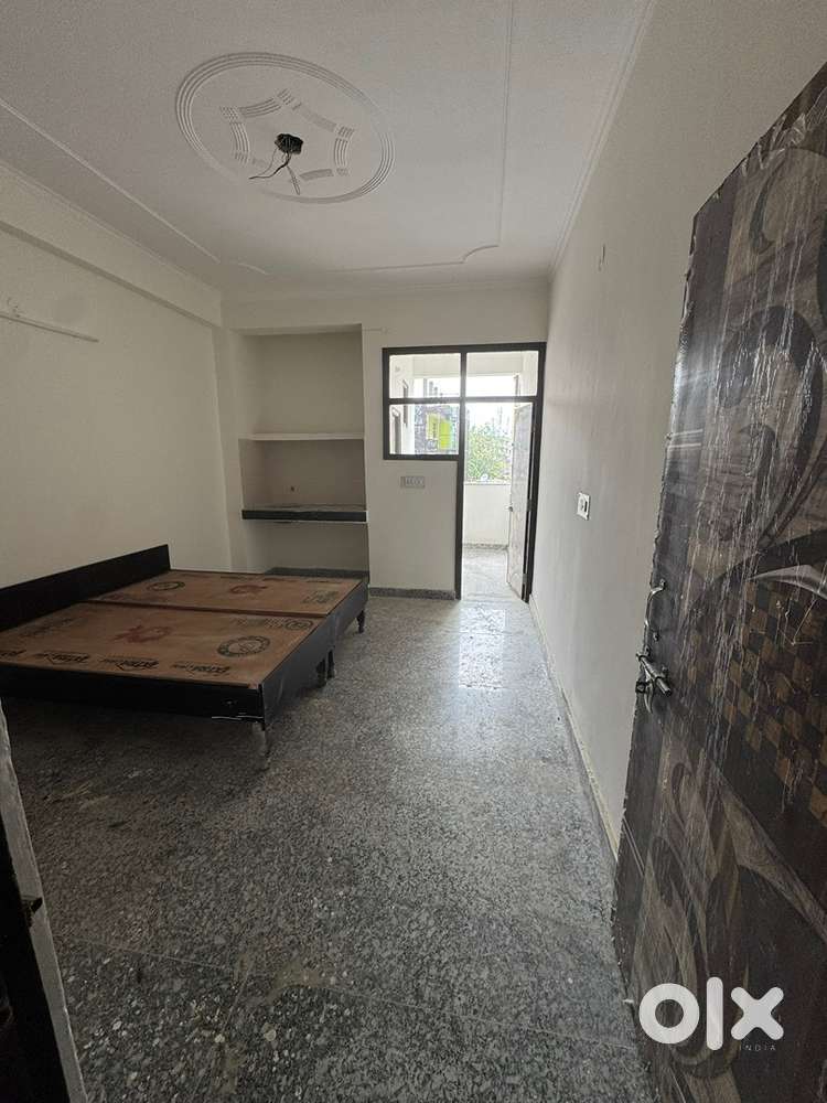 PG room rent, boys and girls