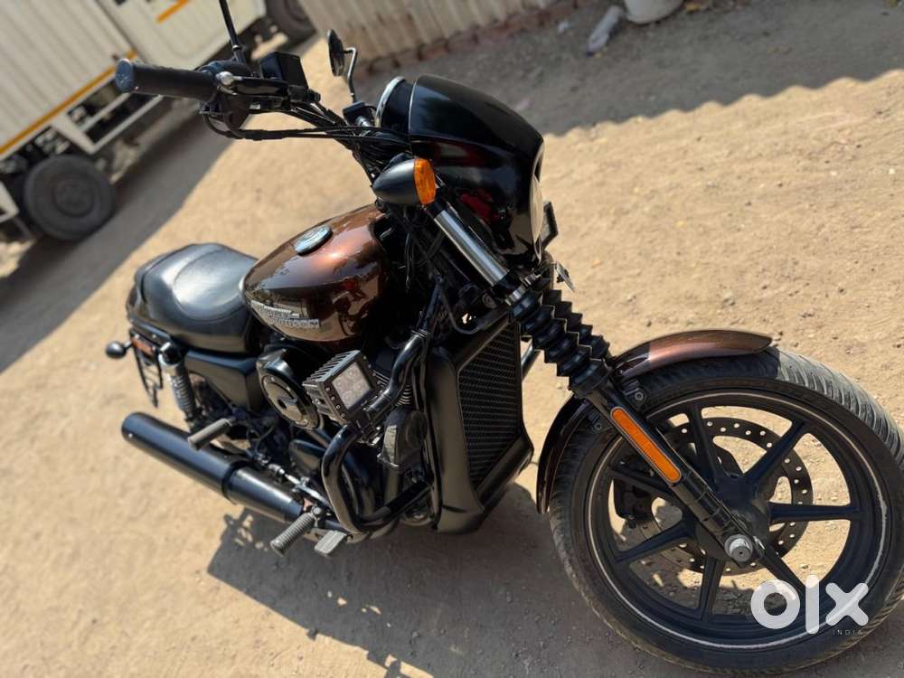 Harley 750