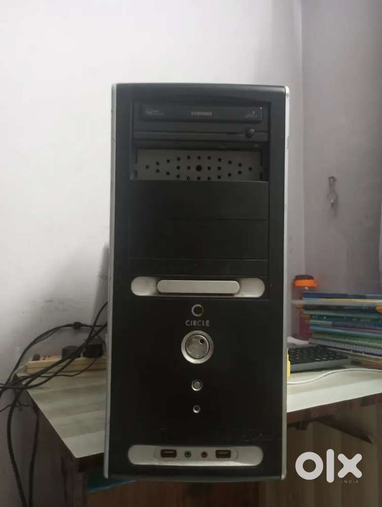 Intel i7 Desktop PC ( 8GB RAM, 1.5TB HDD ) smooth performance