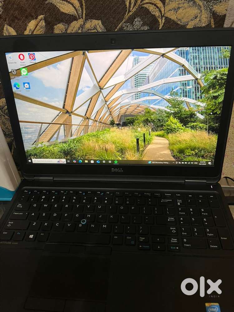 Dell Latitude E5550, i5, 120 GB.