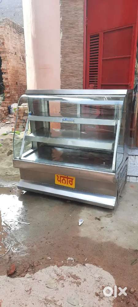 Halwai refrigerator Urgent sell