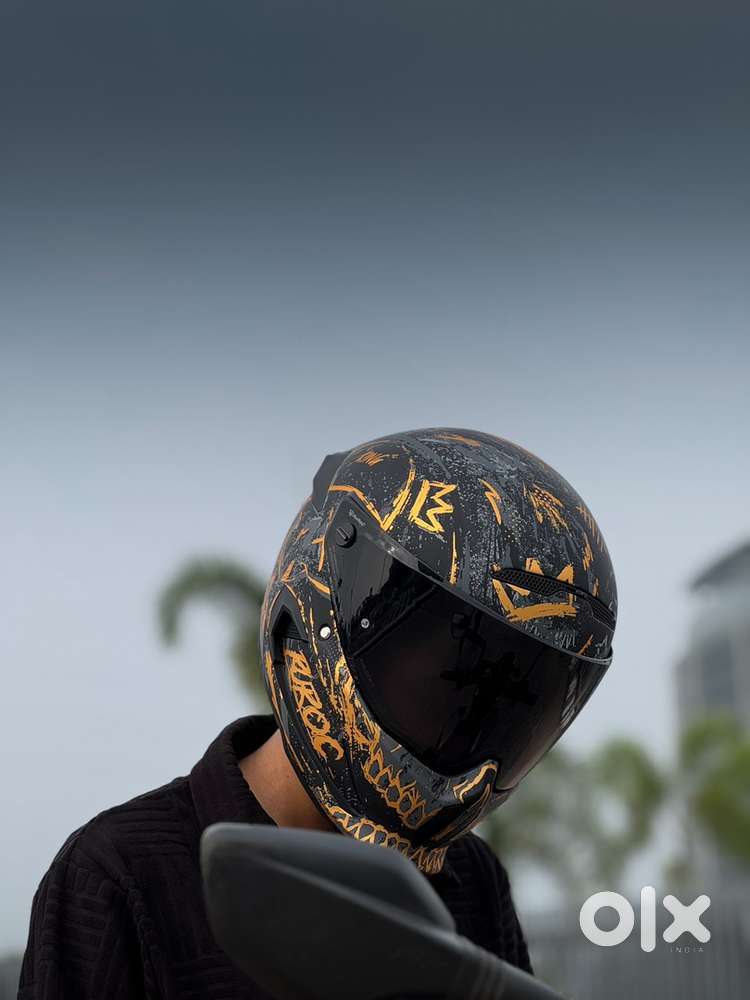 Ruroc helmet