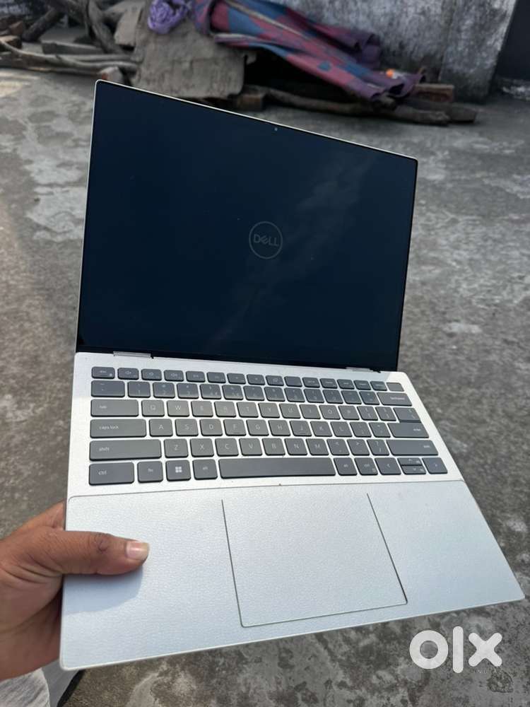 Dell inspiron 14  7420 , 2 in 1 laptop ,i7 12genration