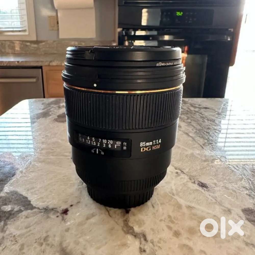 Sigma 85mm f/1.4