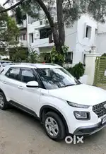 Hyundai Venue 2021 Petrol 31000 Km Driven