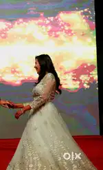 Wedding gown