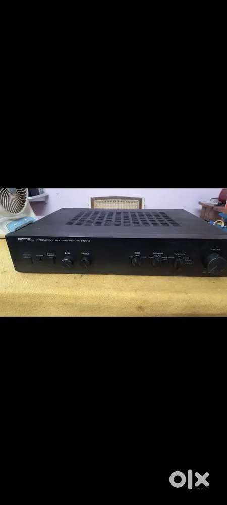 Rotel steario amplifier