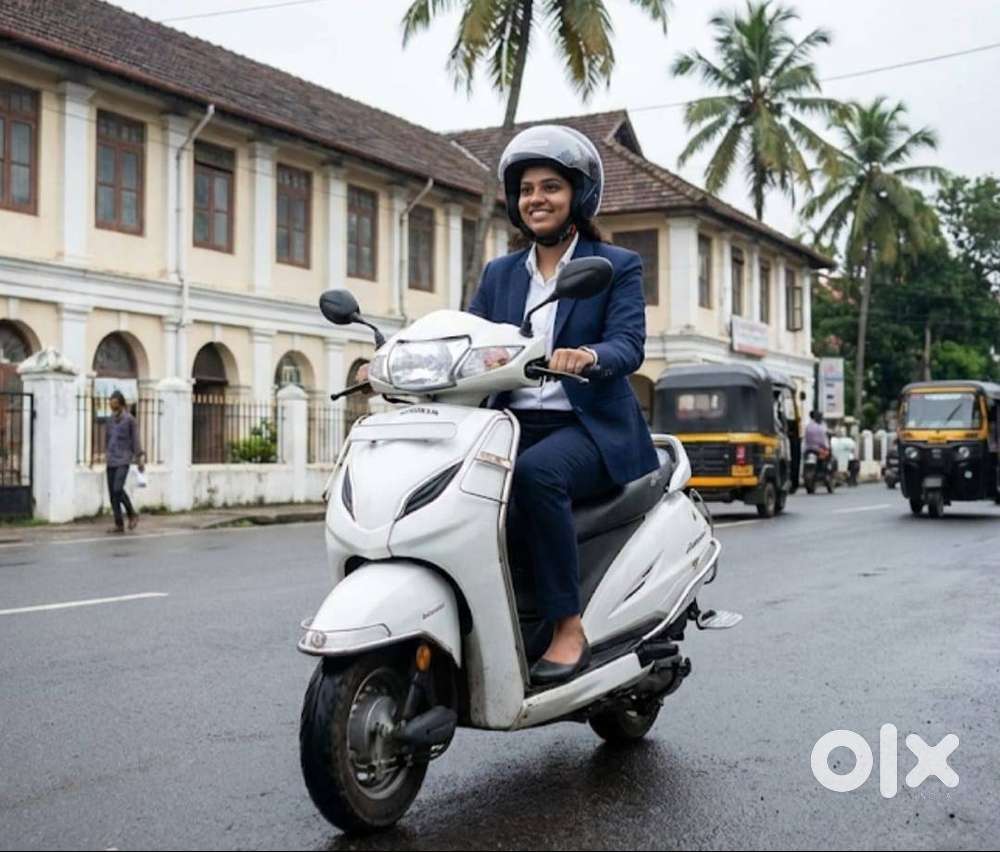 COLLECTION EXECUTIVE (Ladies and Gents) REQUIRED