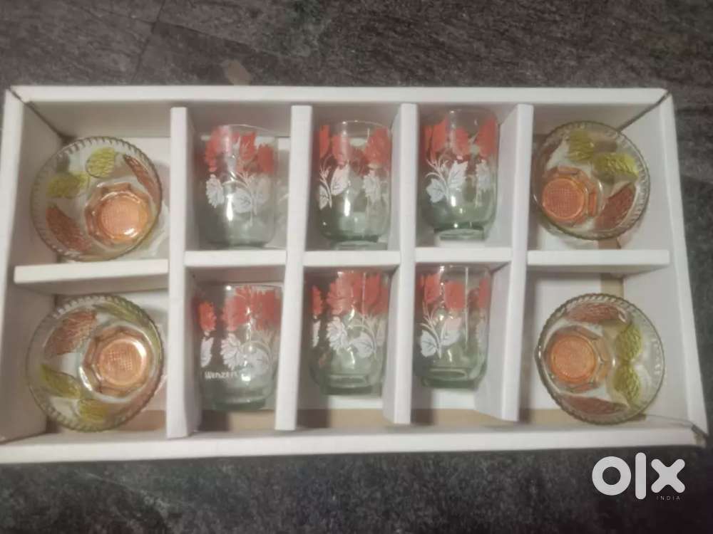 10 piece glass and bowl set New