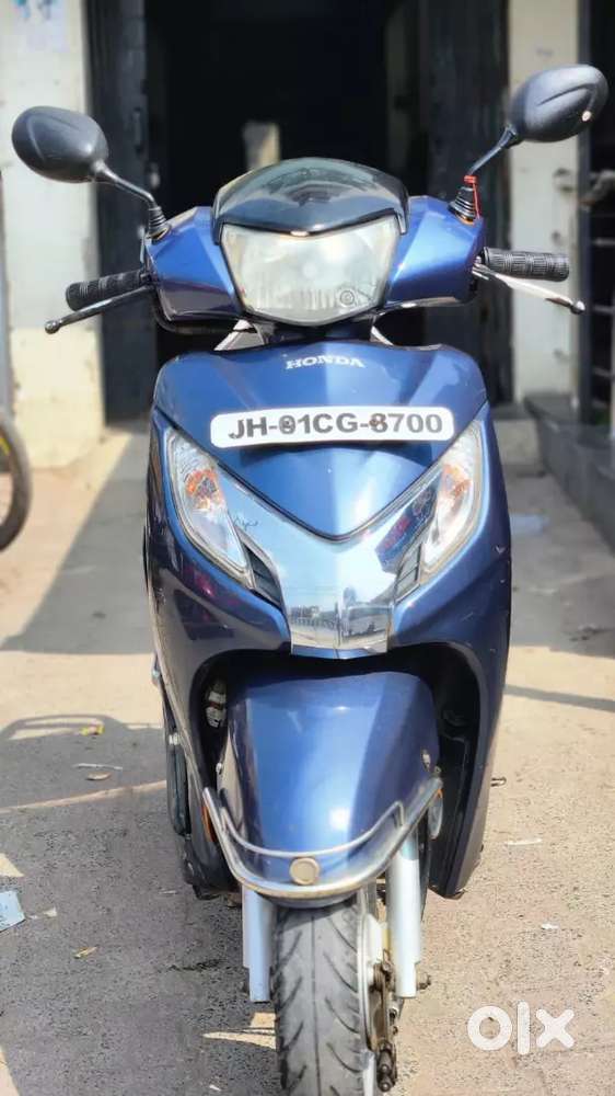 Honda Activa 125 welled Maintened  Used Scooty