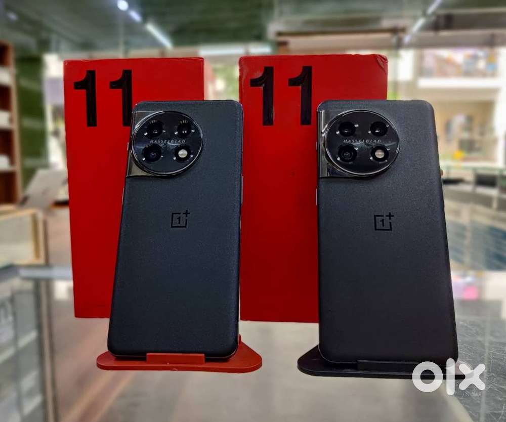 Oneplus 11 Black RAM 16GB and 8gb variant available- read details