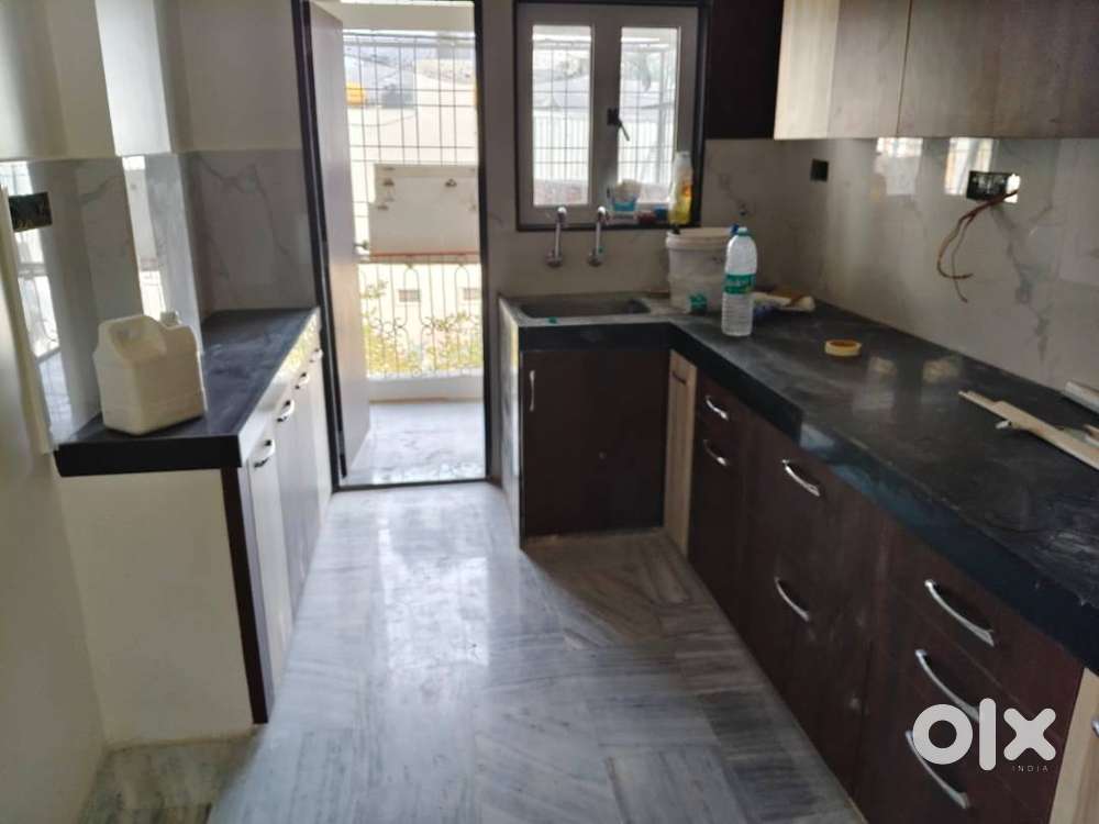 3 BHK Flat for rent at Palasia