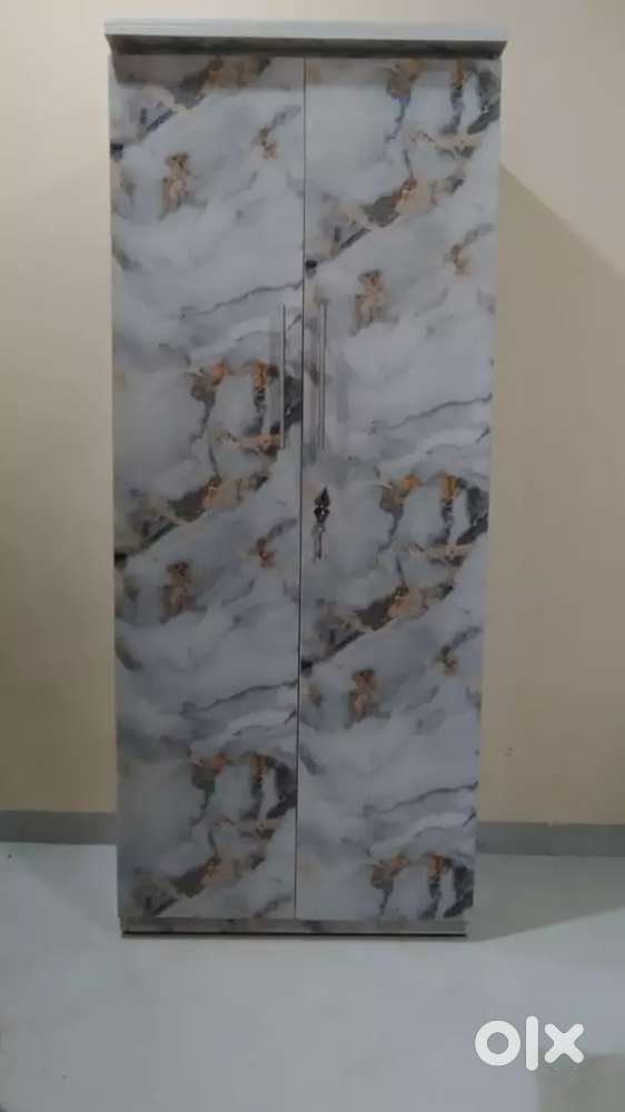 BRAND NEW WARDROBE ALMARI (RENT ALSO)