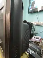 Iam selling my Onida Ultra slim tv in good condition.