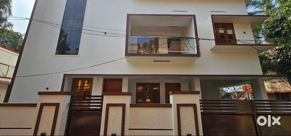 New house for rent in Neyyatinkara, Alummoodu
